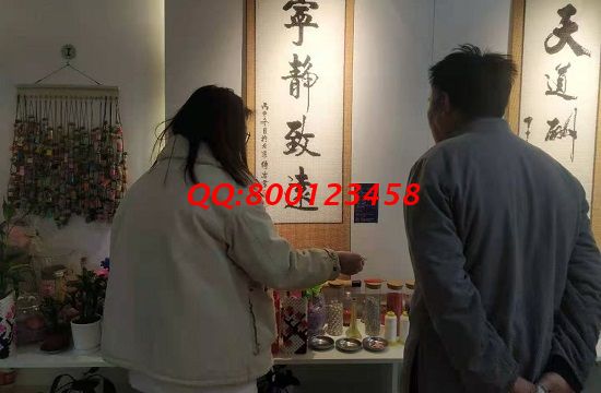 4月15日，拿回家做的手工活，非遺項(xiàng)目勵(lì)志珠珠繡加工項(xiàng)目，就業(yè)創(chuàng)業(yè)都很適合。手工之家接待考察合作加工客戶剪影